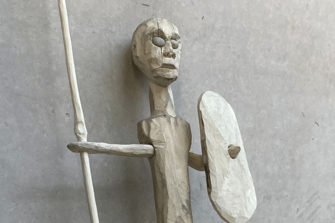 The magic of objects: a new god dolly replica in Britain